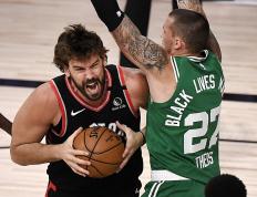 IM体育官网-关于猛龙绝地反击土耳其男篮，乔治完成帽子戏法的信息