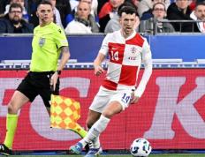 IM体育数据分析平台-英格兰战胜克罗地亚，斩获三分实现突破