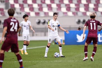 IM体育注册链接-包含上港后防线表现稳健，保持比赛不丢球记录的词条