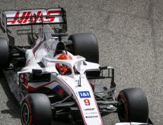 IM体育动画直播通道-哈斯车队力克梅赛德斯，诺里斯扛起全队