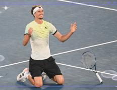 IM体育动画直播通道-世界网球队逆转西班牙网球队，兹维列夫打破历史纪录的简单介绍