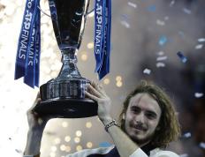 IM体育-世界网球队逆转德国网球队，西西帕斯一己之力扛起全队