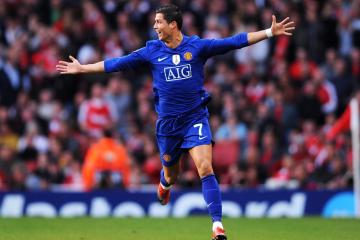 IM体育官方网站-当奇才遇上开拓者，詹姆斯如何以非参与者身份主宰比赛走向