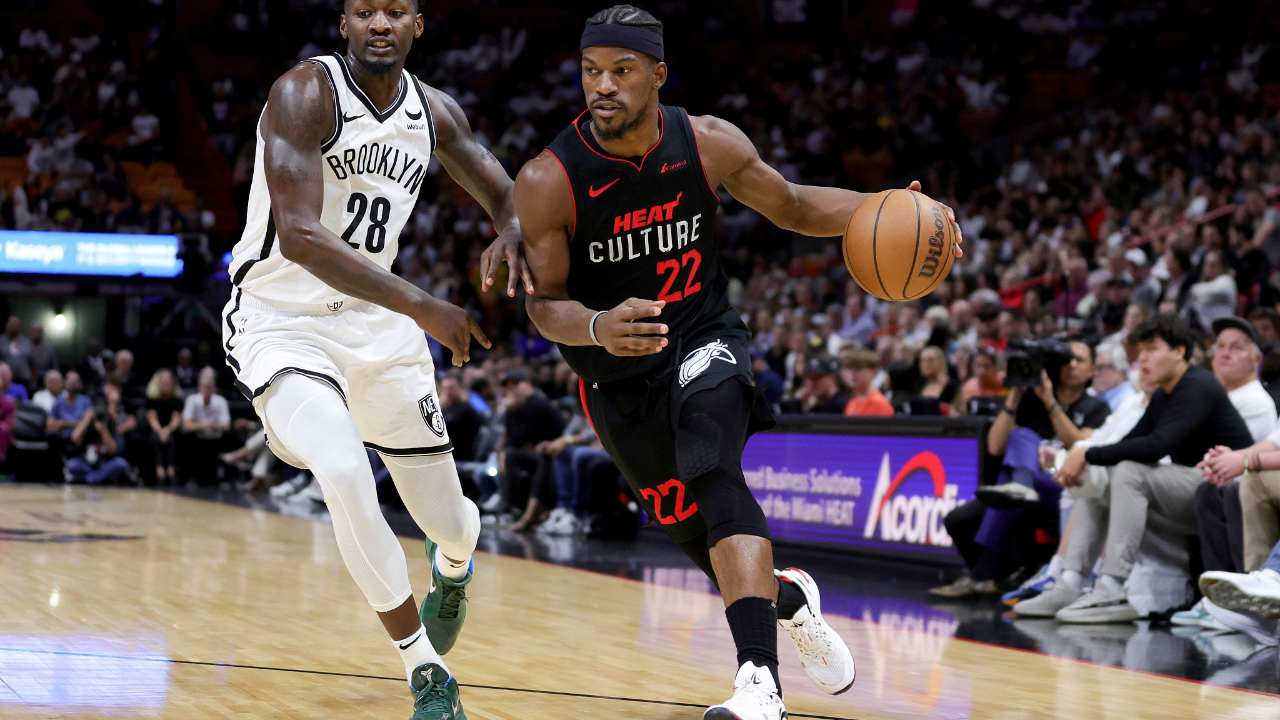 IM体育官方网站-包含热火B队碾压篮网B队,阿德巴约完成帽子戏法的词条