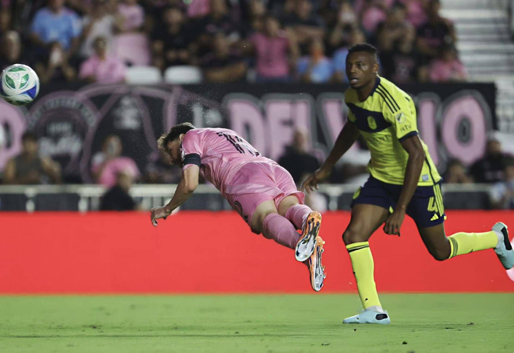 IM体育-墨西哥俱乐部在国际赛事中斩获胜利