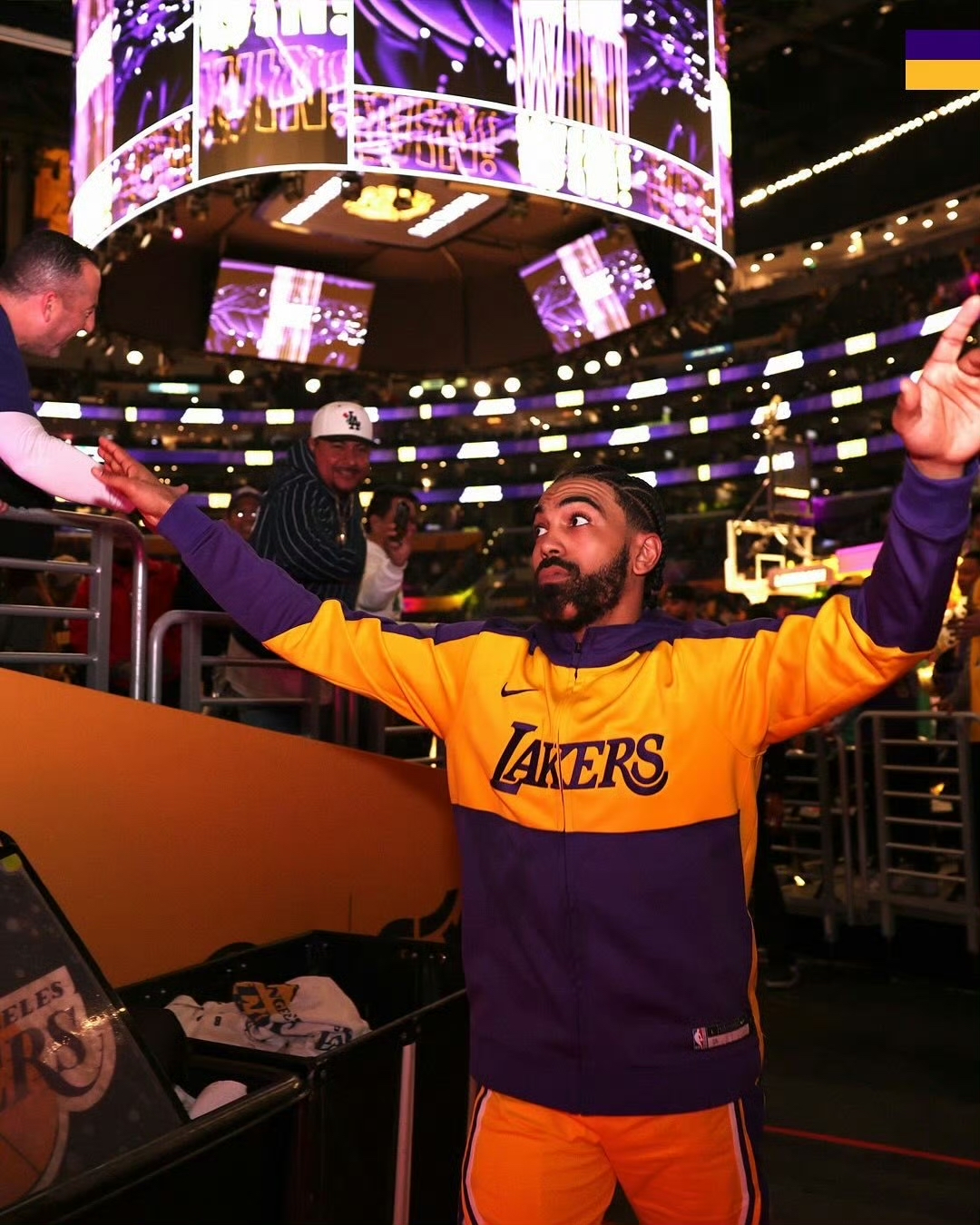 IM体育官网入口-凯尔特人队战术调整逐渐显效，望重返巅峰！的简单介绍