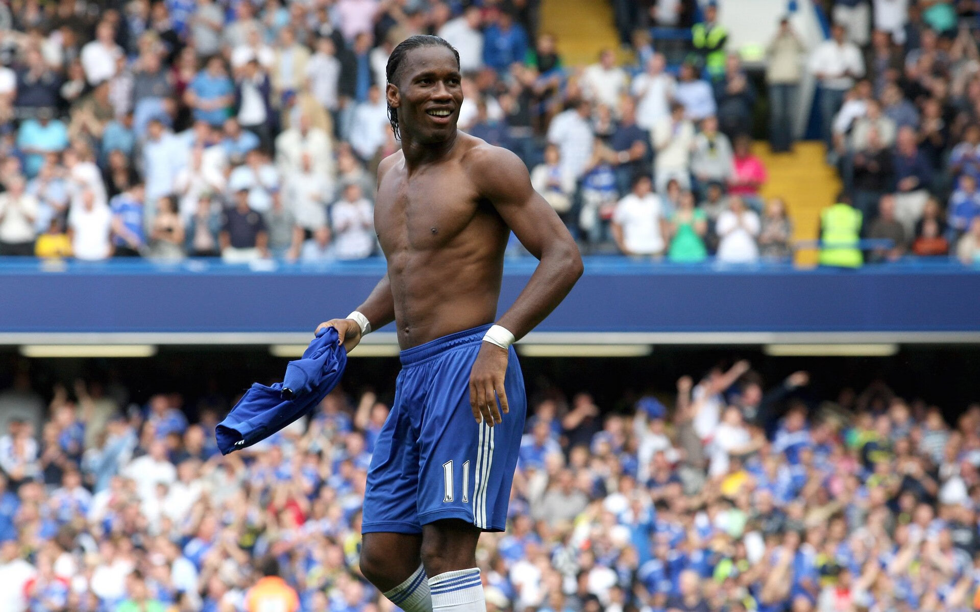 IM体育官网入口-绿茵白袍的碰撞，当贝蒂斯哲学遭遇突尼斯铁壁，卢卡库如何重写破防方程式